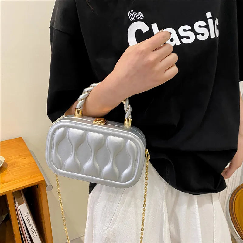Messenger Chain Purses for Women