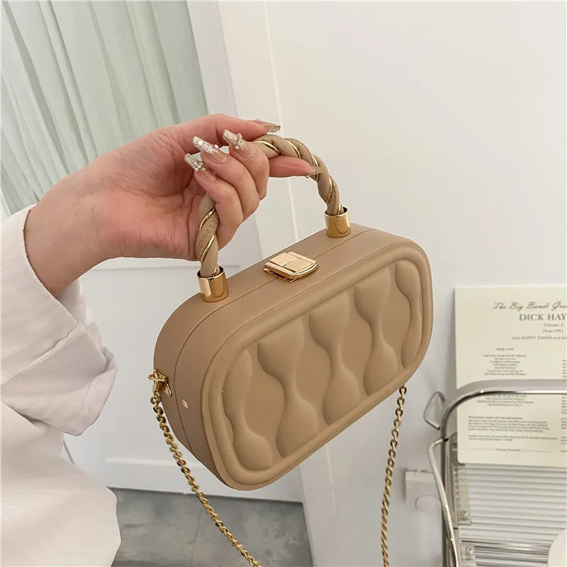 Messenger Chain Purses for Women