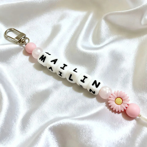 1 personalized custom daisy silicone keychain, beaded keychain,