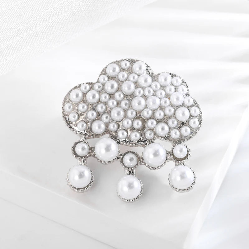 Brooch Gorgeous Lapel Pin Vintage Wreath Large Pearl Fallen Leaves Badge