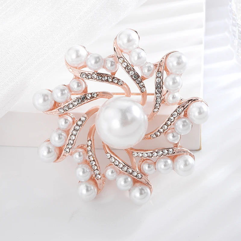 Brooch Gorgeous Lapel Pin Vintage Wreath Large Pearl Fallen Leaves Badge