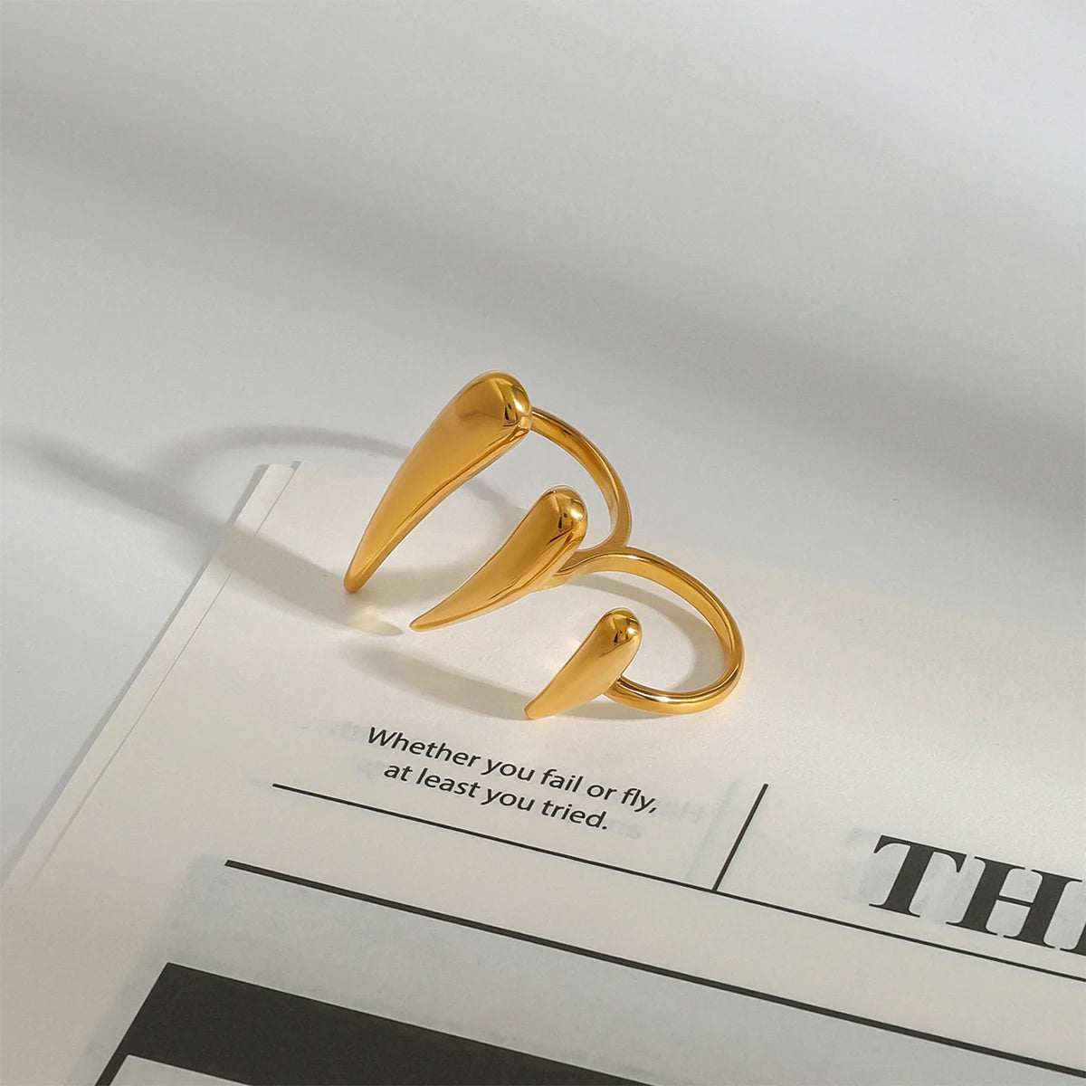 18k Gold-Plated Exaggerated Claw Ring Stackable Lines Double Finger Ring