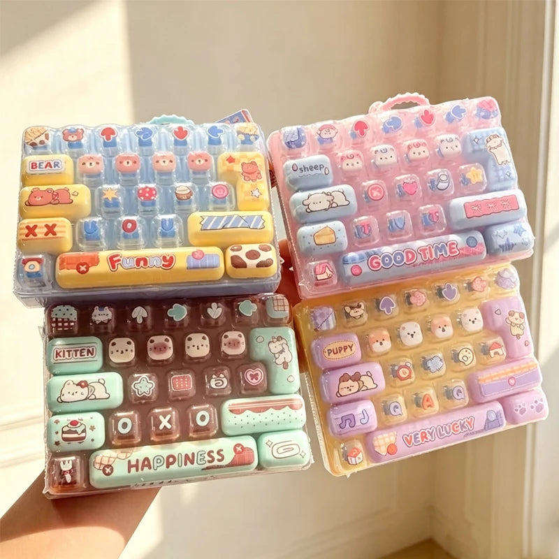 In Stock ///26Grid Keycap Clicker Anti Stress Fidget Keyboard Keychain