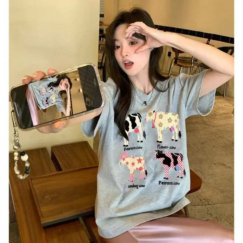 Cute Cartoon Cow Graphic T-shirt Women Unisex Top Casual Loose Y2k