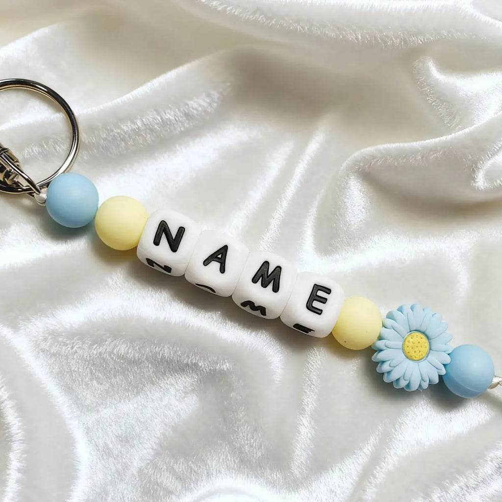 1 personalized custom daisy silicone keychain, beaded keychain,
